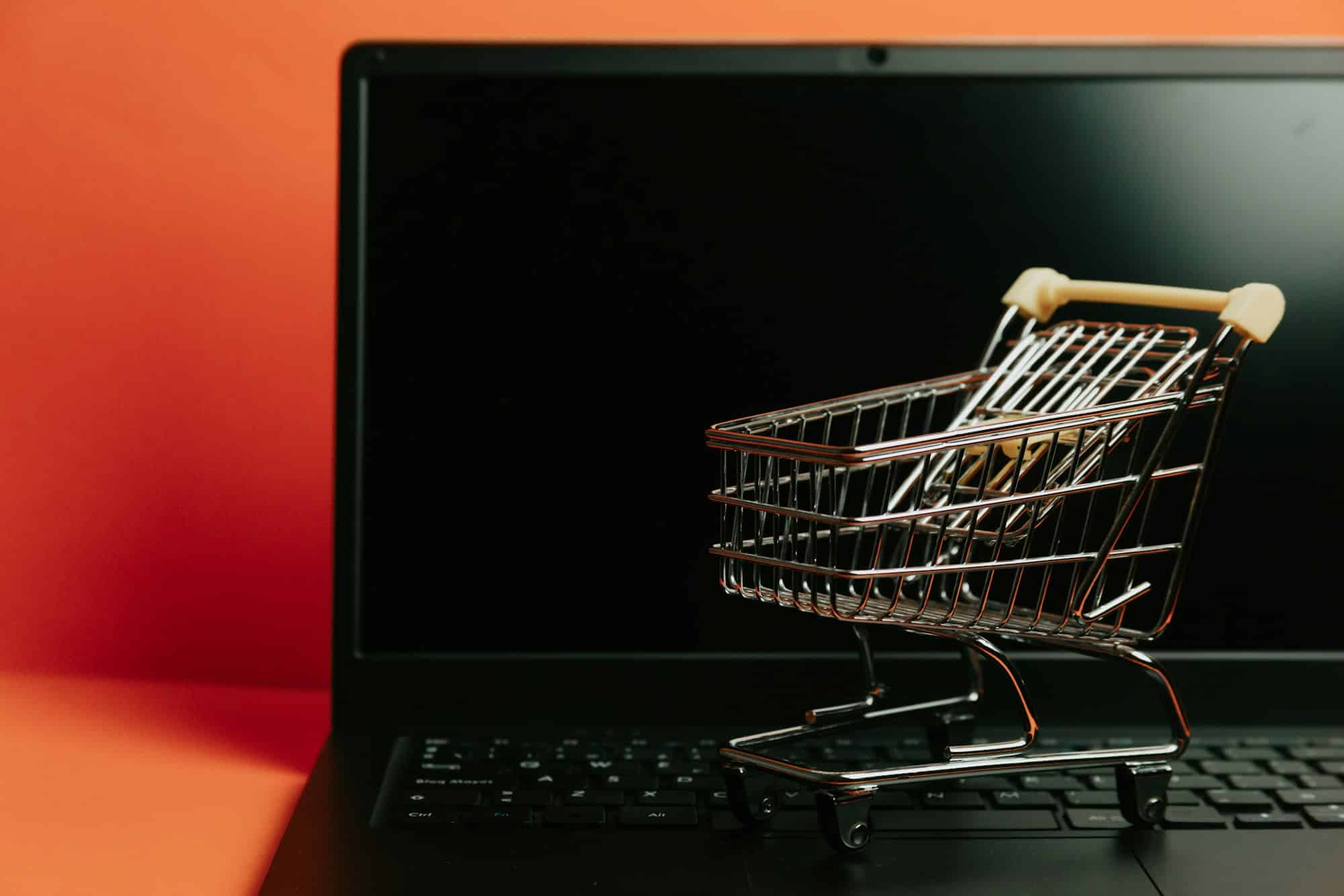 6 Ways an E-Commerce Marketing Agency Can Help You Build Your Brand